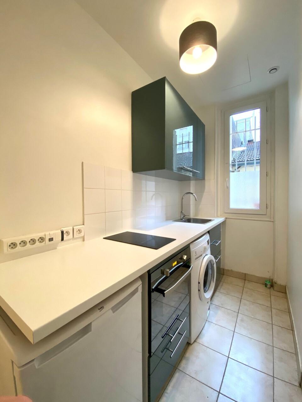 PARIS 15区·27平·studio·有家具[法国巴黎租房]