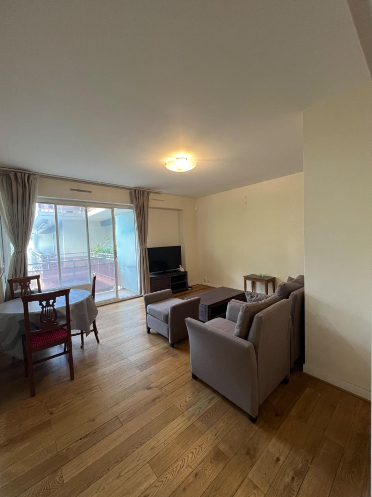 PARIS 15지역·70m²·아파트·가구[프랑스 부동산,프랑스 아파트 매매,파리 집 구하기,프랑스 임대 부동산,프랑스 부동산 투자,프랑스 아파트 임대 방법,파리 집 계약 절차,프랑스 부동산 세금 정보,프랑스 부동산 중개인 추천,프랑스 주택 임대 시세,프랑스 주택 관리 서비스,프랑스 아파트 월세,프랑스 단기 임대,파리 집 임대,프랑스 월세 계약,프랑스 월세 시세,파리 임대 집 추천,프랑스 임대,프랑스 월세 ,프랑스 부동산 임대 서비스,프랑스 부동산 중개,프랑스 부동산 에이전시,파리 부동산 중개인,프랑스 부동산 매물,파리 부동산 에이전시 추천,파리 현지 부동산 상담,파리 부동산 거래 대행,프랑스 부동산 시세 조회,프랑스 부동산 서비스,파리 부동산 에이전시,프랑스 부동산 전문가,프랑스 부동산 거래 팁,프랑스 주택 중개 플랫폼,파리 유학생 ,프랑스 유학 집 구하기,파리 학생 기숙사 임대,프랑스 유학생 월세 아파트,프랑스 유학 임대 계약,파리 유학 생활 집 구하기,프랑스 유학생 쉐어하우스,프랑스 가족용 주택 매매,파리 가족 아파트 임대,프랑스 어린이 학교 근처 집,프랑스 이민 주택 ,맞춤형 부동산 서비스,파리 단기 임대 아파트,프랑스 출장용 주택,파리 월 단위 임대]