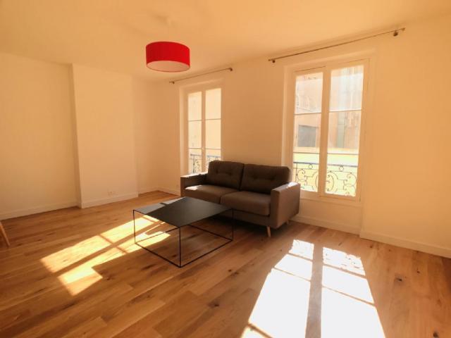 PARIS 15지역·38m²·아파트·가구[프랑스 부동산,프랑스 아파트 매매,파리 집 구하기,프랑스 임대 부동산,프랑스 부동산 투자,프랑스 아파트 임대 방법,파리 집 계약 절차,프랑스 부동산 세금 정보,프랑스 부동산 중개인 추천,프랑스 주택 임대 시세,프랑스 주택 관리 서비스,프랑스 아파트 월세,프랑스 단기 임대,파리 집 임대,프랑스 월세 계약,프랑스 월세 시세,파리 임대 집 추천,프랑스 임대,프랑스 월세 ,프랑스 부동산 임대 서비스,프랑스 부동산 중개,프랑스 부동산 에이전시,파리 부동산 중개인,프랑스 부동산 매물,파리 부동산 에이전시 추천,파리 현지 부동산 상담,파리 부동산 거래 대행,프랑스 부동산 시세 조회,프랑스 부동산 서비스,파리 부동산 에이전시,프랑스 부동산 전문가,프랑스 부동산 거래 팁,프랑스 주택 중개 플랫폼,파리 유학생 ,프랑스 유학 집 구하기,파리 학생 기숙사 임대,프랑스 유학생 월세 아파트,프랑스 유학 임대 계약,파리 유학 생활 집 구하기,프랑스 유학생 쉐어하우스,프랑스 가족용 주택 매매,파리 가족 아파트 임대,프랑스 어린이 학교 근처 집,프랑스 이민 주택 ,맞춤형 부동산 서비스,파리 단기 임대 아파트,프랑스 출장용 주택,파리 월 단위 임대]