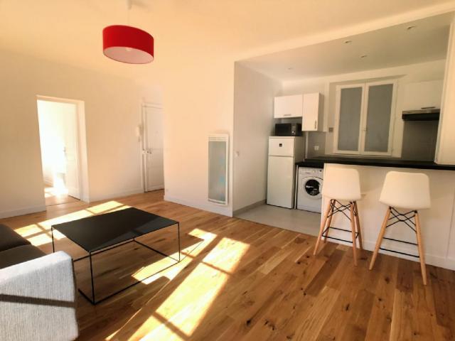 PARIS 15지역·38m²·아파트·가구[프랑스 부동산,프랑스 아파트 매매,파리 집 구하기,프랑스 임대 부동산,프랑스 부동산 투자,프랑스 아파트 임대 방법,파리 집 계약 절차,프랑스 부동산 세금 정보,프랑스 부동산 중개인 추천,프랑스 주택 임대 시세,프랑스 주택 관리 서비스,프랑스 아파트 월세,프랑스 단기 임대,파리 집 임대,프랑스 월세 계약,프랑스 월세 시세,파리 임대 집 추천,프랑스 임대,프랑스 월세 ,프랑스 부동산 임대 서비스,프랑스 부동산 중개,프랑스 부동산 에이전시,파리 부동산 중개인,프랑스 부동산 매물,파리 부동산 에이전시 추천,파리 현지 부동산 상담,파리 부동산 거래 대행,프랑스 부동산 시세 조회,프랑스 부동산 서비스,파리 부동산 에이전시,프랑스 부동산 전문가,프랑스 부동산 거래 팁,프랑스 주택 중개 플랫폼,파리 유학생 ,프랑스 유학 집 구하기,파리 학생 기숙사 임대,프랑스 유학생 월세 아파트,프랑스 유학 임대 계약,파리 유학 생활 집 구하기,프랑스 유학생 쉐어하우스,프랑스 가족용 주택 매매,파리 가족 아파트 임대,프랑스 어린이 학교 근처 집,프랑스 이민 주택 ,맞춤형 부동산 서비스,파리 단기 임대 아파트,프랑스 출장용 주택,파리 월 단위 임대]