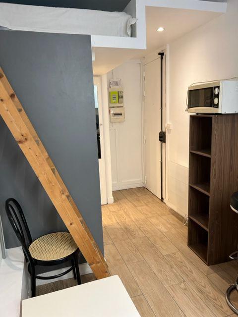 PARIS 11e·10m²·studio·With furniture[Paris Rental]