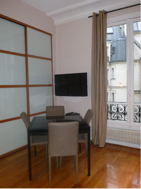 PARIS 8e·45m²·Appartement·Meublé[Location à Paris France]