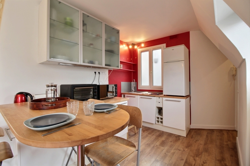 PARIS 10e·52m²·apartment·With furniture[Paris Rental]