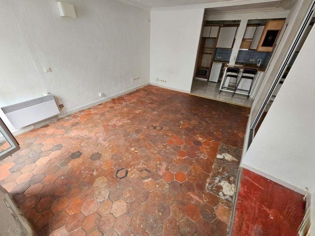 PARIS 9e·33m²·studio·No furniture[Paris Rental]