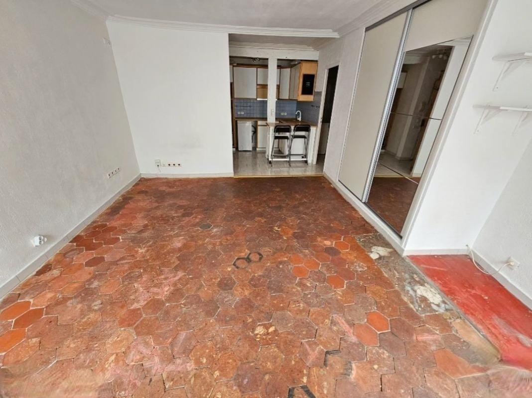 PARIS 9e·33m²·studio·No furniture[Paris Rental]