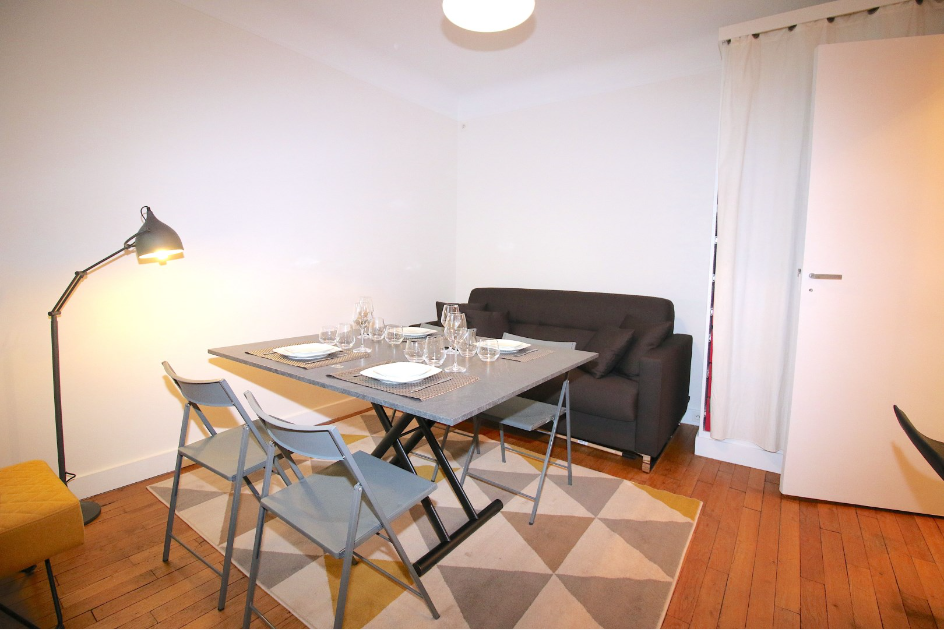 PARIS 9e·25m²·Studio·Meublé[Location à Paris France]