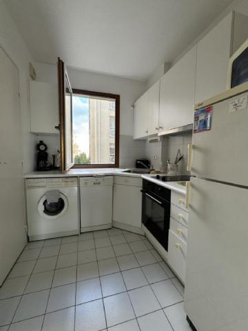 PARIS 11e·34m²·studio·With furniture[Paris Rental]