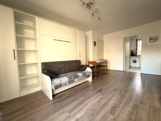 PARIS 11e·34m²·studio·With furniture[Paris Rental]