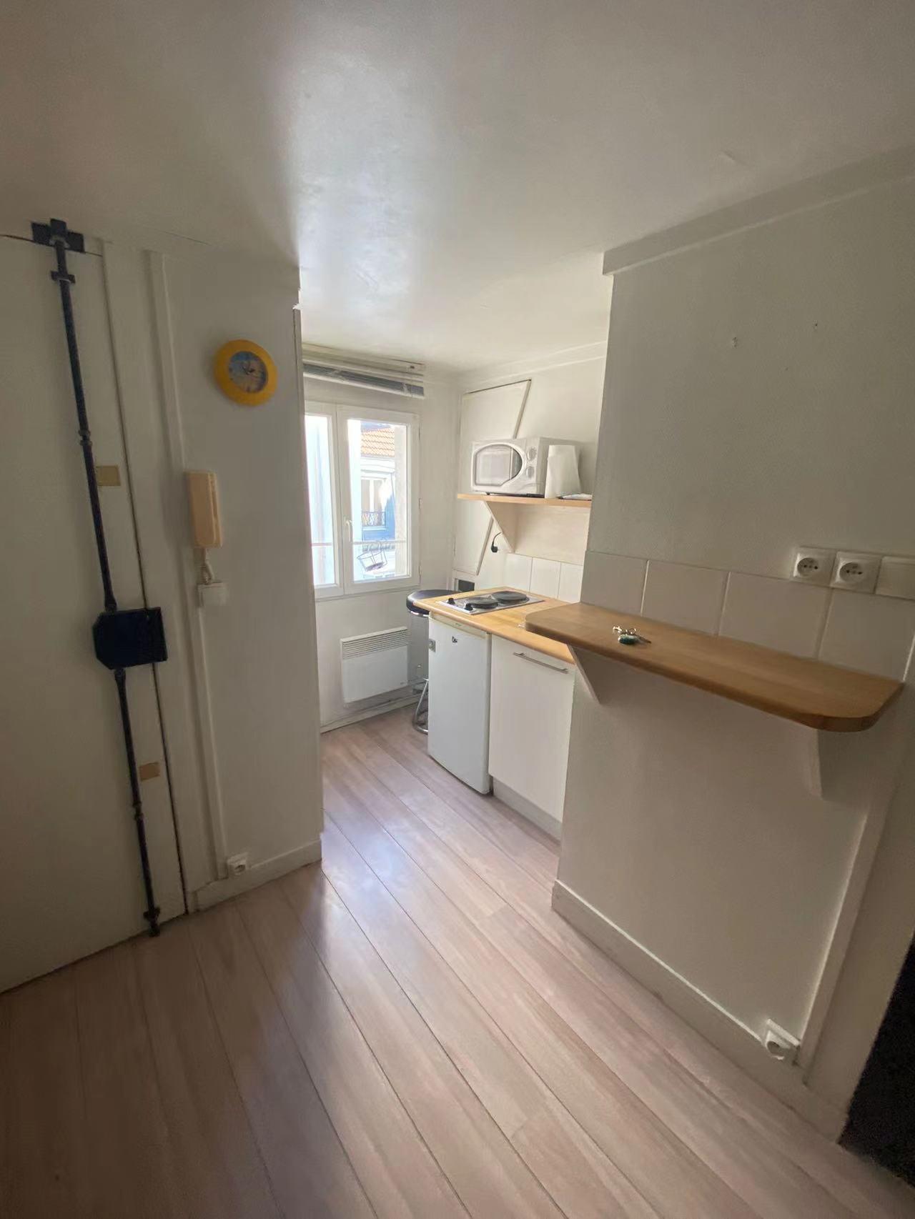 PARIS 10지역·12m²·studio·가구[프랑스 파리 아파트 임대]