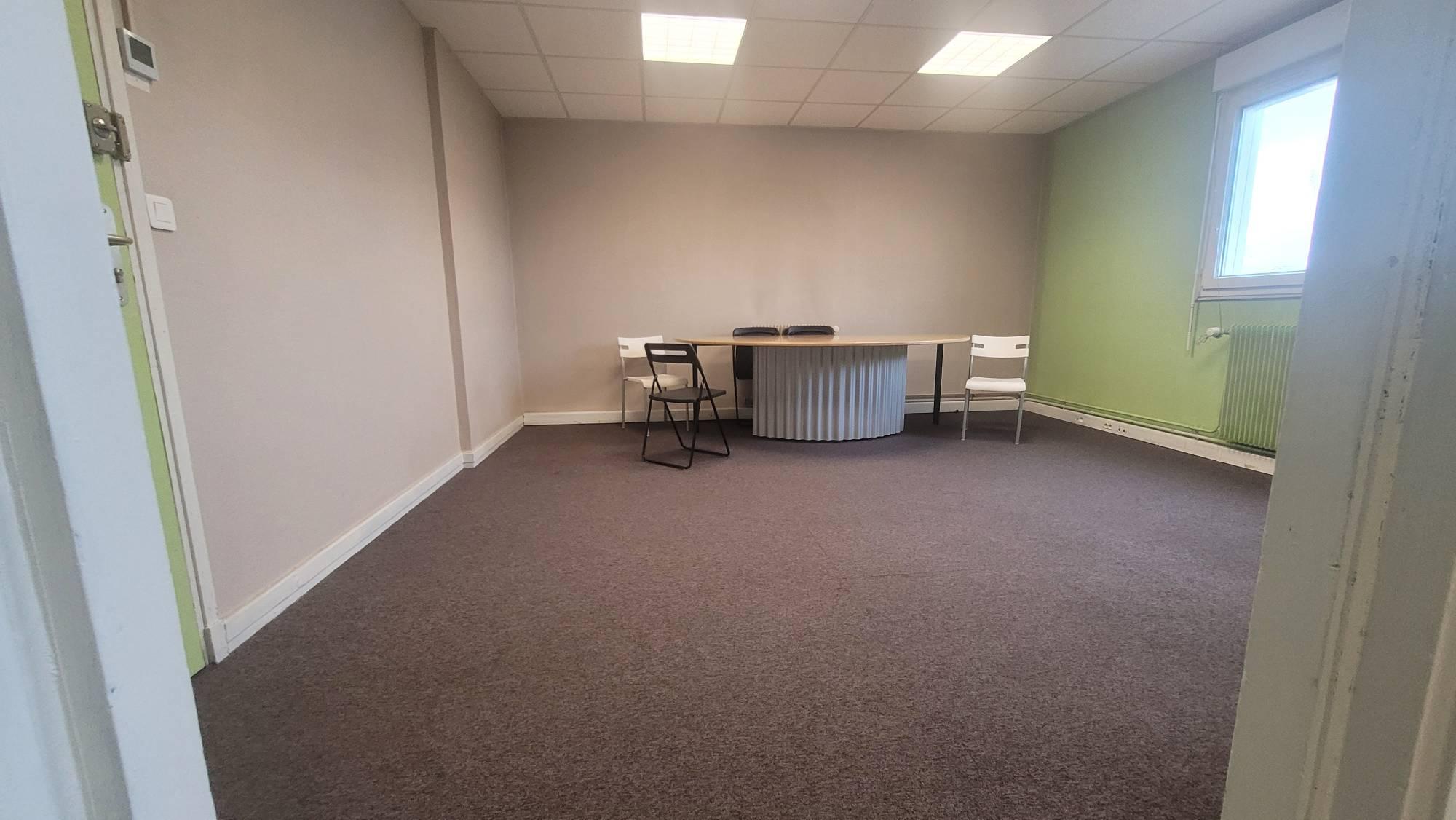 Thiais 94지역·55.39m²·오피스 빌딩·가구[프랑스 부동산,프랑스 아파트 매매,파리 집 구하기,프랑스 임대 부동산,프랑스 부동산 투자,프랑스 아파트 임대 방법,파리 집 계약 절차,프랑스 부동산 세금 정보,프랑스 부동산 중개인 추천,프랑스 주택 임대 시세,프랑스 주택 관리 서비스,프랑스 아파트 월세,프랑스 단기 임대,파리 집 임대,프랑스 월세 계약,프랑스 월세 시세,파리 임대 집 추천,프랑스 임대,프랑스 월세 ,프랑스 부동산 임대 서비스,프랑스 부동산 중개,프랑스 부동산 에이전시,파리 부동산 중개인,프랑스 부동산 매물,파리 부동산 에이전시 추천,파리 현지 부동산 상담,파리 부동산 거래 대행,프랑스 부동산 시세 조회,프랑스 부동산 서비스,파리 부동산 에이전시,프랑스 부동산 전문가,프랑스 부동산 거래 팁,프랑스 주택 중개 플랫폼,파리 유학생 ,프랑스 유학 집 구하기,파리 학생 기숙사 임대,프랑스 유학생 월세 아파트,프랑스 유학 임대 계약,파리 유학 생활 집 구하기,프랑스 유학생 쉐어하우스,프랑스 가족용 주택 매매,파리 가족 아파트 임대,프랑스 어린이 학교 근처 집,프랑스 이민 주택 ,맞춤형 부동산 서비스,파리 단기 임대 아파트,프랑스 출장용 주택,파리 월 단위 임대]