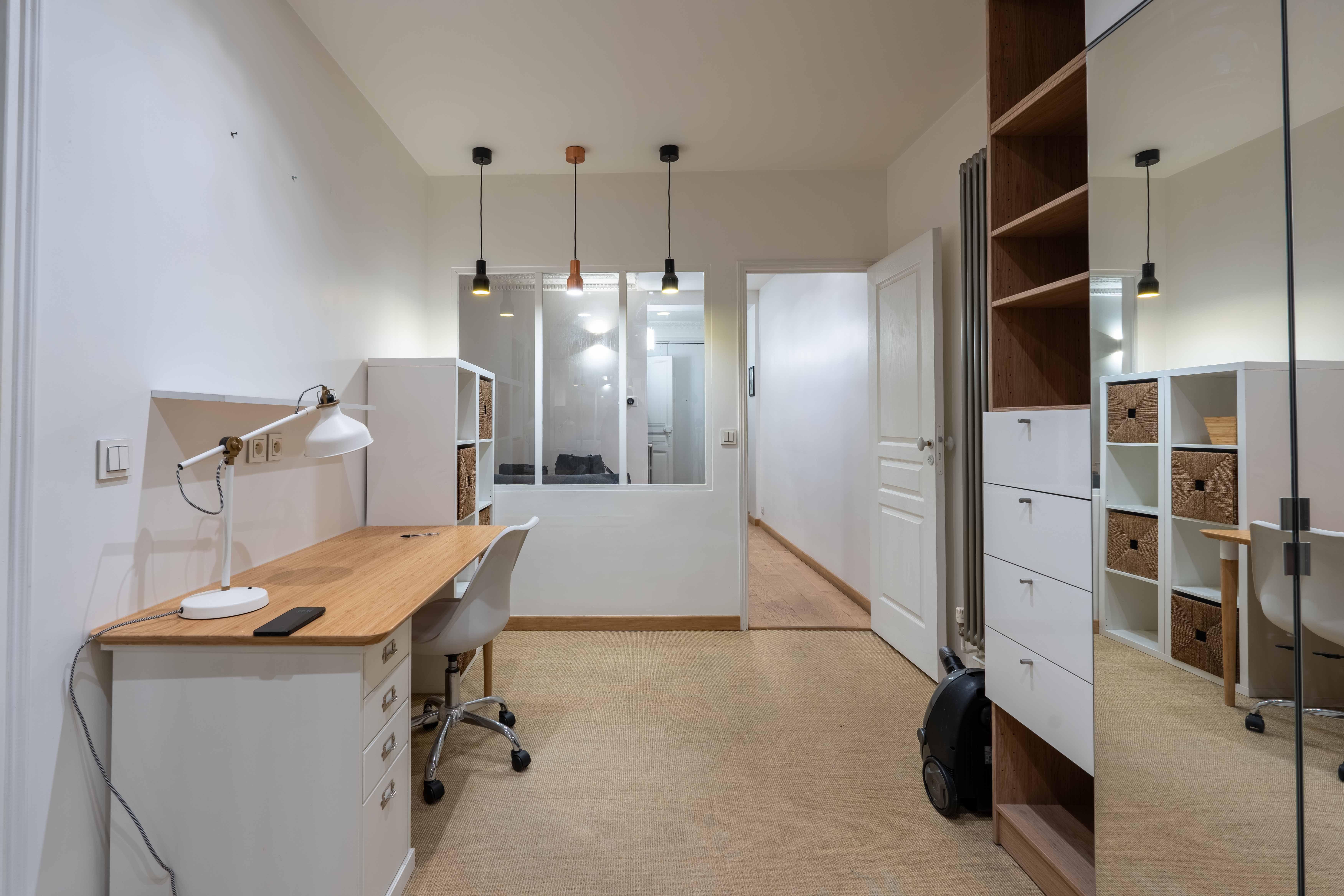 PARIS 7e·60m²·apartment·With furniture[Paris Rental]