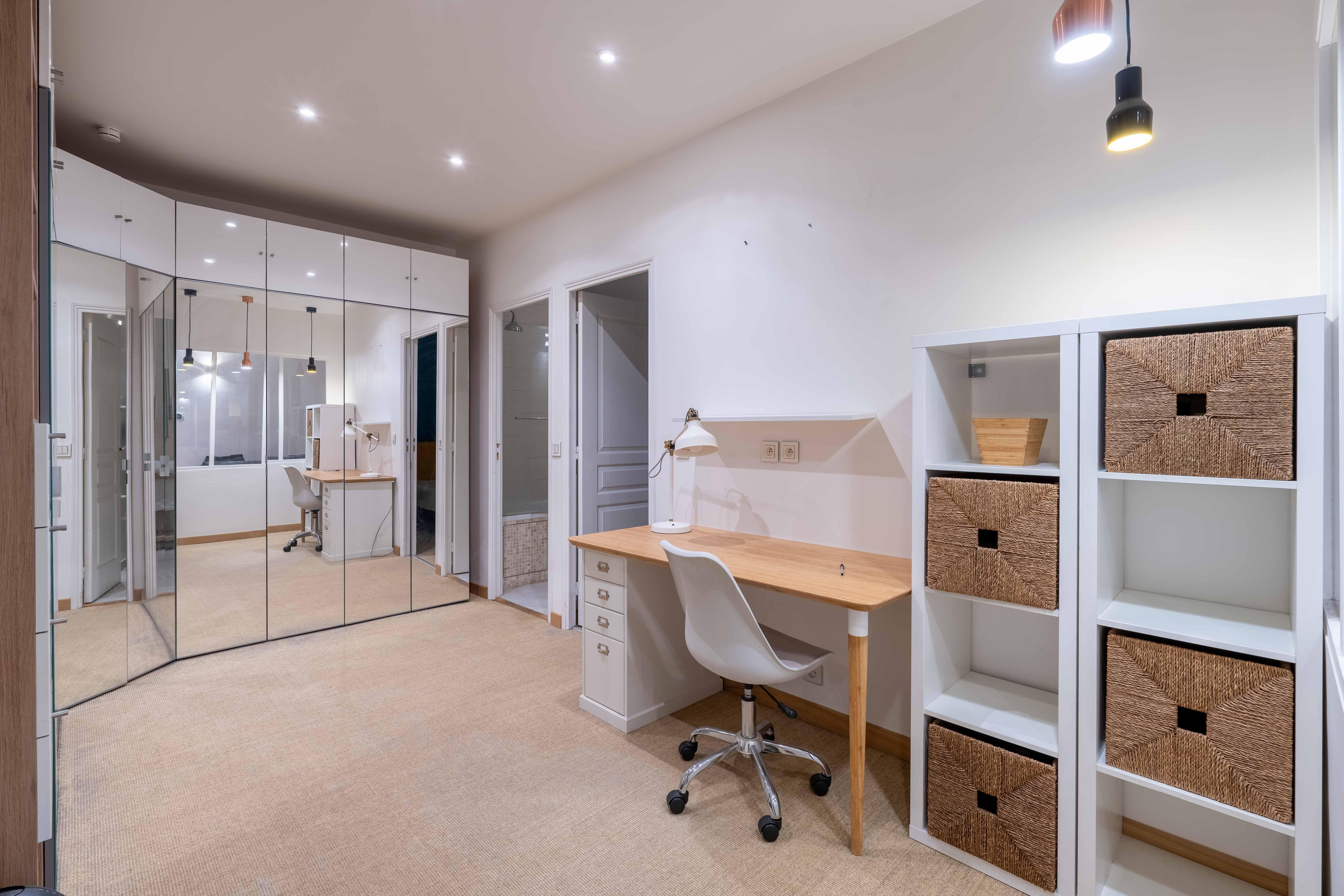 PARIS 7e·60m²·apartment·With furniture[Paris Rental]