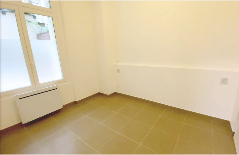 PARIS 15지역·35m²·아파트·가구 없음[프랑스 부동산,프랑스 아파트 매매,파리 집 구하기,프랑스 임대 부동산,프랑스 부동산 투자,프랑스 아파트 임대 방법,파리 집 계약 절차,프랑스 부동산 세금 정보,프랑스 부동산 중개인 추천,프랑스 주택 임대 시세,프랑스 주택 관리 서비스,프랑스 아파트 월세,프랑스 단기 임대,파리 집 임대,프랑스 월세 계약,프랑스 월세 시세,파리 임대 집 추천,프랑스 임대,프랑스 월세 ,프랑스 부동산 임대 서비스,프랑스 부동산 중개,프랑스 부동산 에이전시,파리 부동산 중개인,프랑스 부동산 매물,파리 부동산 에이전시 추천,파리 현지 부동산 상담,파리 부동산 거래 대행,프랑스 부동산 시세 조회,프랑스 부동산 서비스,파리 부동산 에이전시,프랑스 부동산 전문가,프랑스 부동산 거래 팁,프랑스 주택 중개 플랫폼,파리 유학생 ,프랑스 유학 집 구하기,파리 학생 기숙사 임대,프랑스 유학생 월세 아파트,프랑스 유학 임대 계약,파리 유학 생활 집 구하기,프랑스 유학생 쉐어하우스,프랑스 가족용 주택 매매,파리 가족 아파트 임대,프랑스 어린이 학교 근처 집,프랑스 이민 주택 ,맞춤형 부동산 서비스,파리 단기 임대 아파트,프랑스 출장용 주택,파리 월 단위 임대]