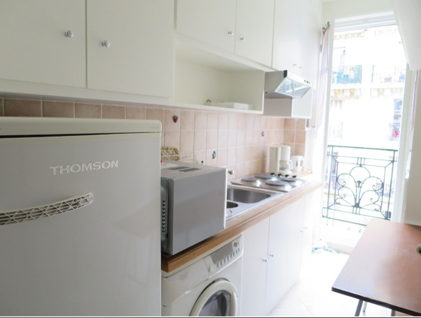 PARIS 15区·29平·studio·有家具[法国巴黎租房]