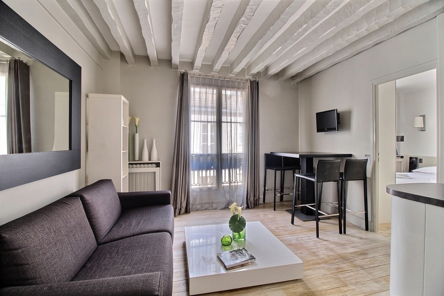 PARIS 7e·31m²·apartment·With furniture·Long-term only[Paris Rental]