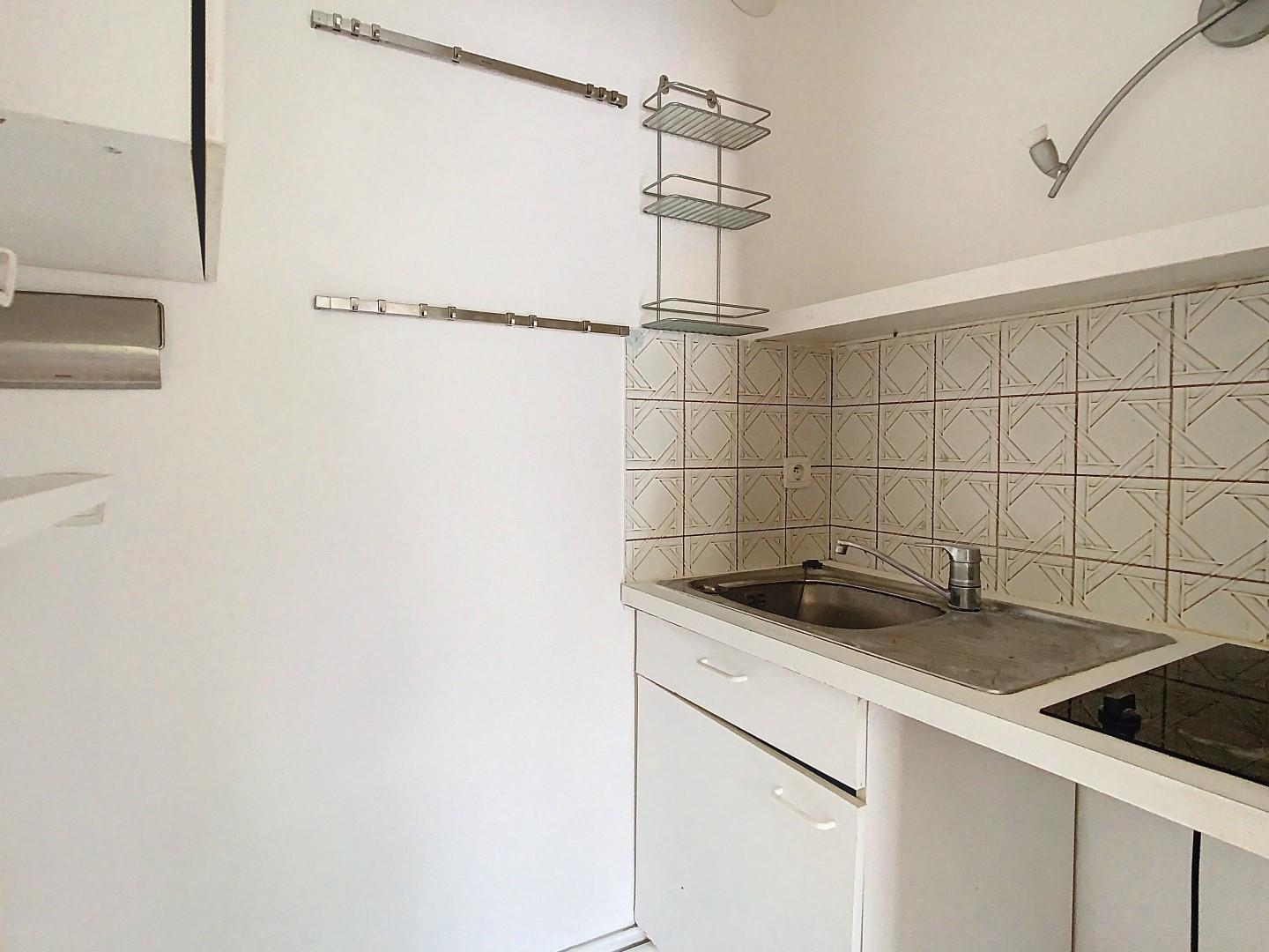PARIS 15e·29m²·studio·No furniture[Paris Rental]