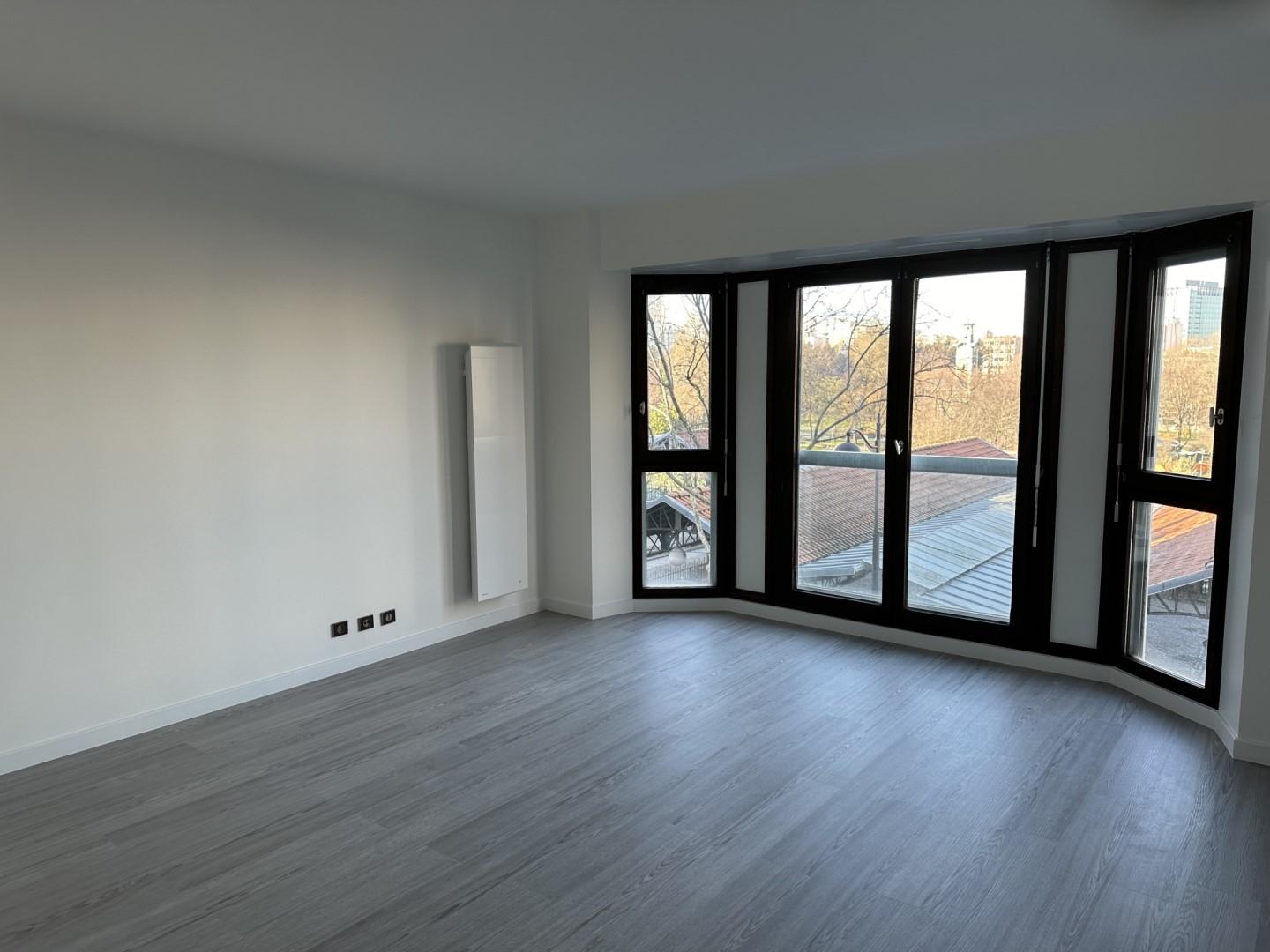 PARIS 15e·29m²·Studio·Non meublé[Location à Paris France]