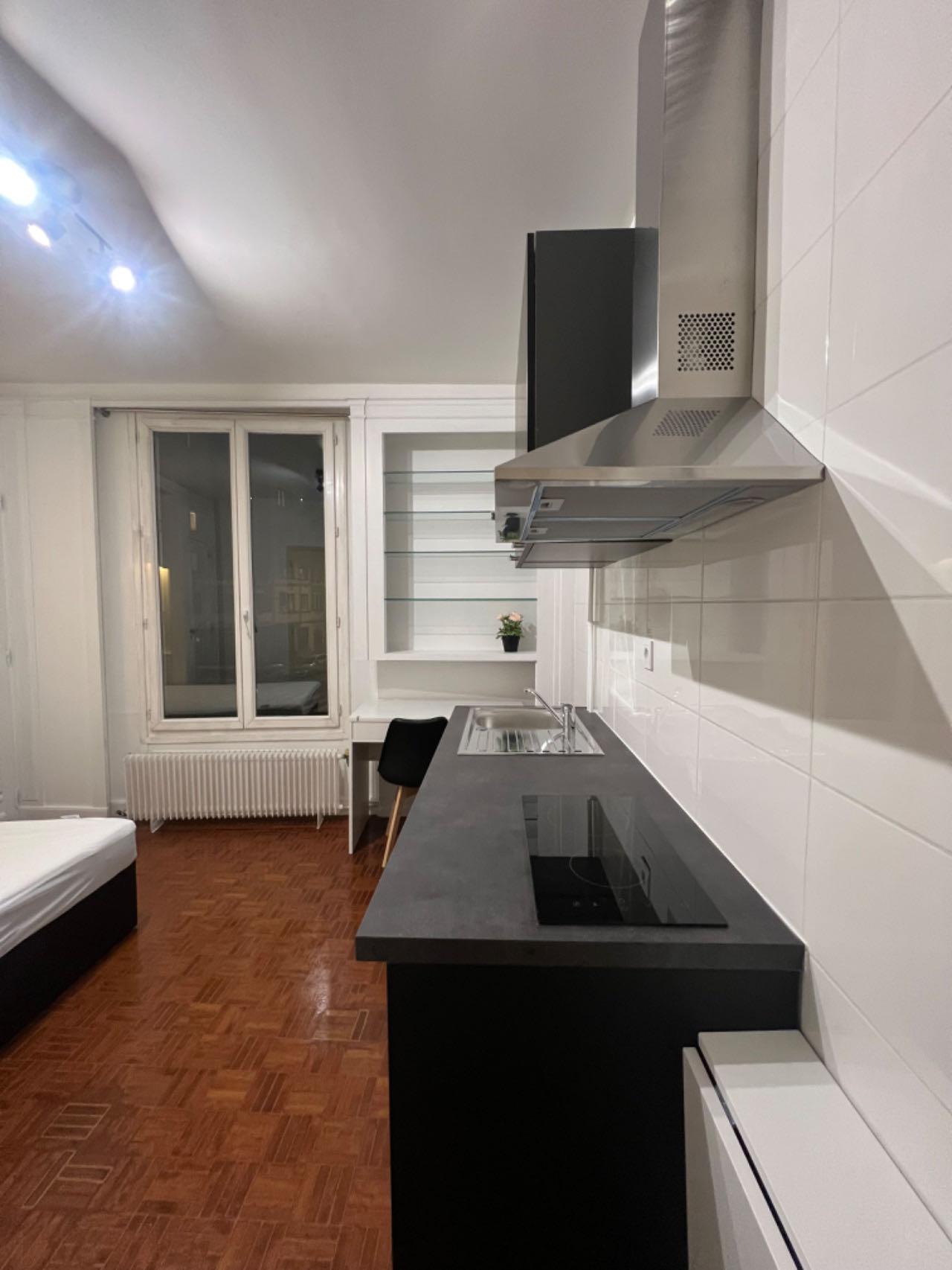 PARIS 19e·15m²·Studio·Meublé[Location à Paris France]