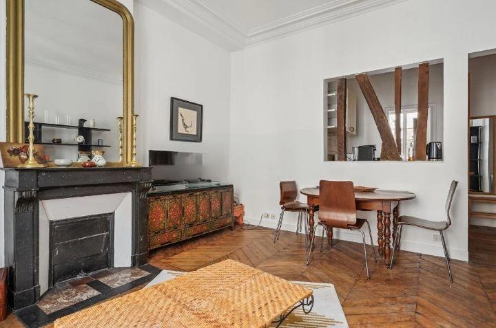 PARIS 6e·42m²·Appartement·Meublé·A long terme uniquement[Location à Paris France]