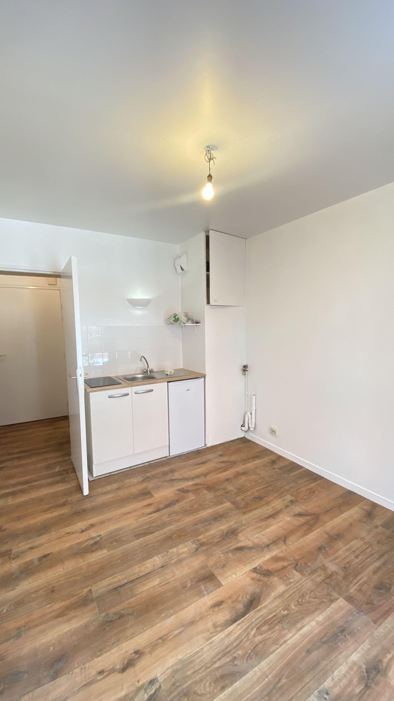 PARIS 13지역·18m²·studio·가구 없음[프랑스 부동산,프랑스 아파트 매매,파리 집 구하기,프랑스 임대 부동산,프랑스 부동산 투자,프랑스 아파트 임대 방법,파리 집 계약 절차,프랑스 부동산 세금 정보,프랑스 부동산 중개인 추천,프랑스 주택 임대 시세,프랑스 주택 관리 서비스,프랑스 아파트 월세,프랑스 단기 임대,파리 집 임대,프랑스 월세 계약,프랑스 월세 시세,파리 임대 집 추천,프랑스 임대,프랑스 월세 ,프랑스 부동산 임대 서비스,프랑스 부동산 중개,프랑스 부동산 에이전시,파리 부동산 중개인,프랑스 부동산 매물,파리 부동산 에이전시 추천,파리 현지 부동산 상담,파리 부동산 거래 대행,프랑스 부동산 시세 조회,프랑스 부동산 서비스,파리 부동산 에이전시,프랑스 부동산 전문가,프랑스 부동산 거래 팁,프랑스 주택 중개 플랫폼,파리 유학생 ,프랑스 유학 집 구하기,파리 학생 기숙사 임대,프랑스 유학생 월세 아파트,프랑스 유학 임대 계약,파리 유학 생활 집 구하기,프랑스 유학생 쉐어하우스,프랑스 가족용 주택 매매,파리 가족 아파트 임대,프랑스 어린이 학교 근처 집,프랑스 이민 주택 ,맞춤형 부동산 서비스,파리 단기 임대 아파트,프랑스 출장용 주택,파리 월 단위 임대]