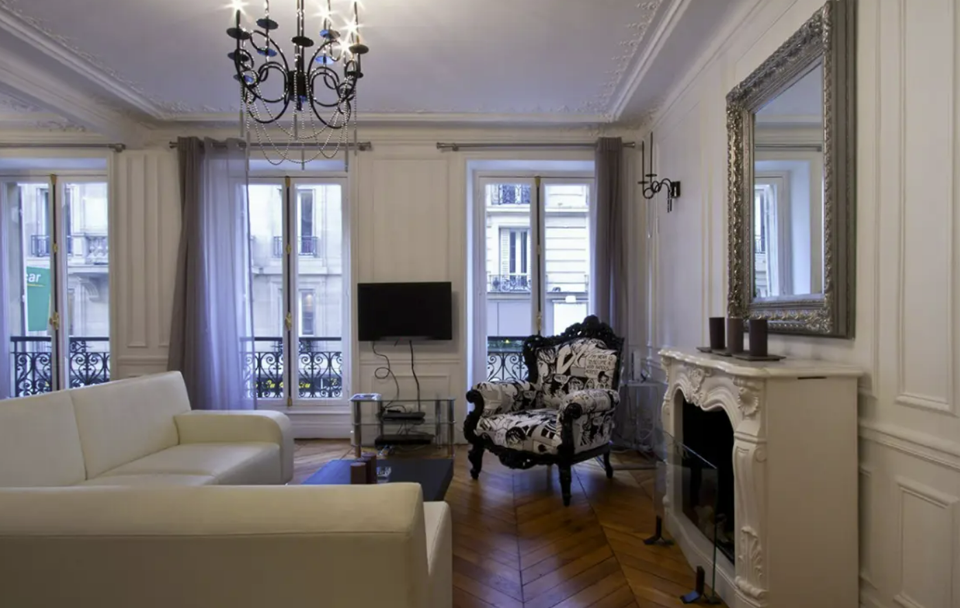 PARIS 8e·99m²·Appartement·Meublé[Location à Paris France]