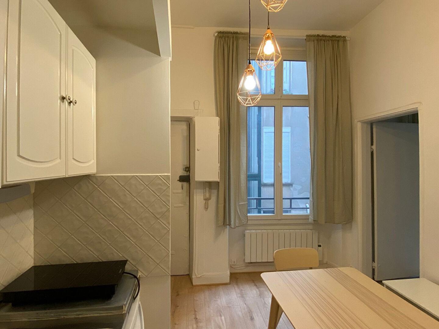 PARIS 5e·26m²·apartment·With furniture[Paris Rental]
