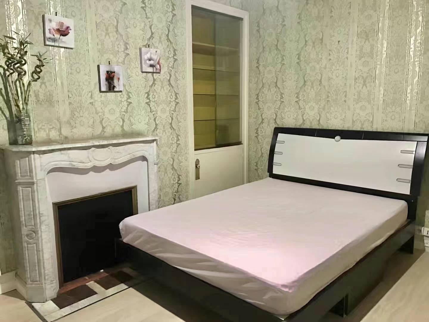 PARIS 20区·15平·独立房间（合租）·有家具[法国巴黎租房]