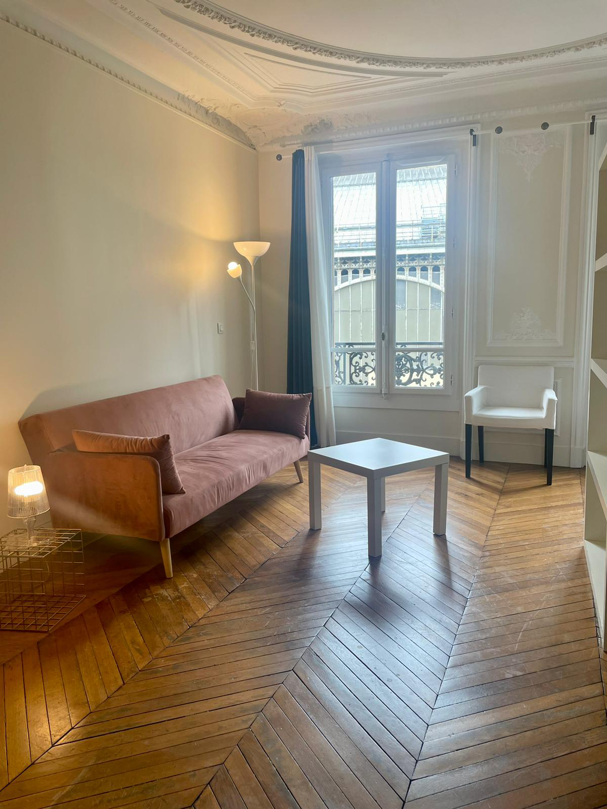 PARIS 8区·35平·studio·有家具[法国巴黎租房]