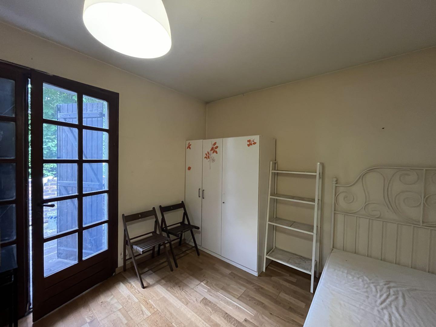 Vitry-sur-Seine 94지역·18m²·빌라·가구[프랑스 부동산,프랑스 아파트 매매,파리 집 구하기,프랑스 임대 부동산,프랑스 부동산 투자,프랑스 아파트 임대 방법,파리 집 계약 절차,프랑스 부동산 세금 정보,프랑스 부동산 중개인 추천,프랑스 주택 임대 시세,프랑스 주택 관리 서비스,프랑스 아파트 월세,프랑스 단기 임대,파리 집 임대,프랑스 월세 계약,프랑스 월세 시세,파리 임대 집 추천,프랑스 임대,프랑스 월세 ,프랑스 부동산 임대 서비스,프랑스 부동산 중개,프랑스 부동산 에이전시,파리 부동산 중개인,프랑스 부동산 매물,파리 부동산 에이전시 추천,파리 현지 부동산 상담,파리 부동산 거래 대행,프랑스 부동산 시세 조회,프랑스 부동산 서비스,파리 부동산 에이전시,프랑스 부동산 전문가,프랑스 부동산 거래 팁,프랑스 주택 중개 플랫폼,파리 유학생 ,프랑스 유학 집 구하기,파리 학생 기숙사 임대,프랑스 유학생 월세 아파트,프랑스 유학 임대 계약,파리 유학 생활 집 구하기,프랑스 유학생 쉐어하우스,프랑스 가족용 주택 매매,파리 가족 아파트 임대,프랑스 어린이 학교 근처 집,프랑스 이민 주택 ,맞춤형 부동산 서비스,파리 단기 임대 아파트,프랑스 출장용 주택,파리 월 단위 임대]