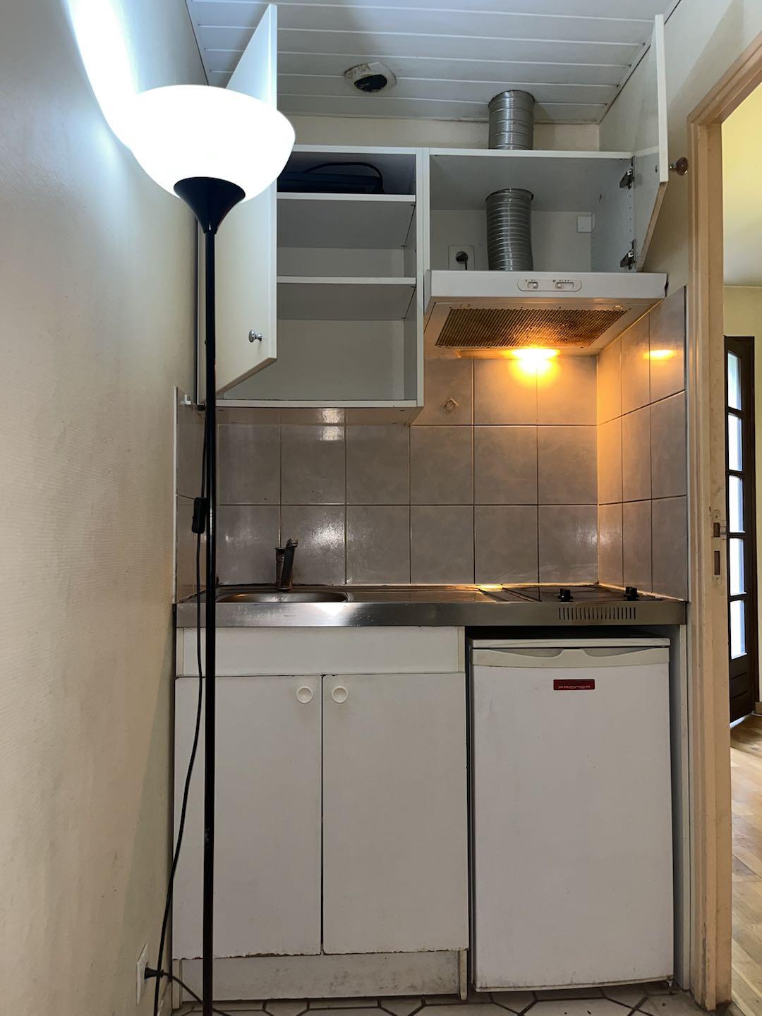 Vitry-sur-Seine 94지역·18m²·빌라·가구[프랑스 부동산,프랑스 아파트 매매,파리 집 구하기,프랑스 임대 부동산,프랑스 부동산 투자,프랑스 아파트 임대 방법,파리 집 계약 절차,프랑스 부동산 세금 정보,프랑스 부동산 중개인 추천,프랑스 주택 임대 시세,프랑스 주택 관리 서비스,프랑스 아파트 월세,프랑스 단기 임대,파리 집 임대,프랑스 월세 계약,프랑스 월세 시세,파리 임대 집 추천,프랑스 임대,프랑스 월세 ,프랑스 부동산 임대 서비스,프랑스 부동산 중개,프랑스 부동산 에이전시,파리 부동산 중개인,프랑스 부동산 매물,파리 부동산 에이전시 추천,파리 현지 부동산 상담,파리 부동산 거래 대행,프랑스 부동산 시세 조회,프랑스 부동산 서비스,파리 부동산 에이전시,프랑스 부동산 전문가,프랑스 부동산 거래 팁,프랑스 주택 중개 플랫폼,파리 유학생 ,프랑스 유학 집 구하기,파리 학생 기숙사 임대,프랑스 유학생 월세 아파트,프랑스 유학 임대 계약,파리 유학 생활 집 구하기,프랑스 유학생 쉐어하우스,프랑스 가족용 주택 매매,파리 가족 아파트 임대,프랑스 어린이 학교 근처 집,프랑스 이민 주택 ,맞춤형 부동산 서비스,파리 단기 임대 아파트,프랑스 출장용 주택,파리 월 단위 임대]