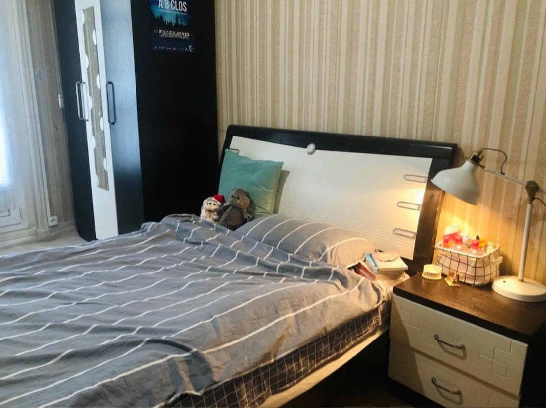 PARIS 20e·15m²·Separate room in the sharing apartment·With furniture[Paris Rental]