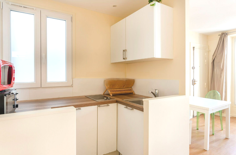 PARIS 7e·30m²·studio·With furniture[Paris Rental]