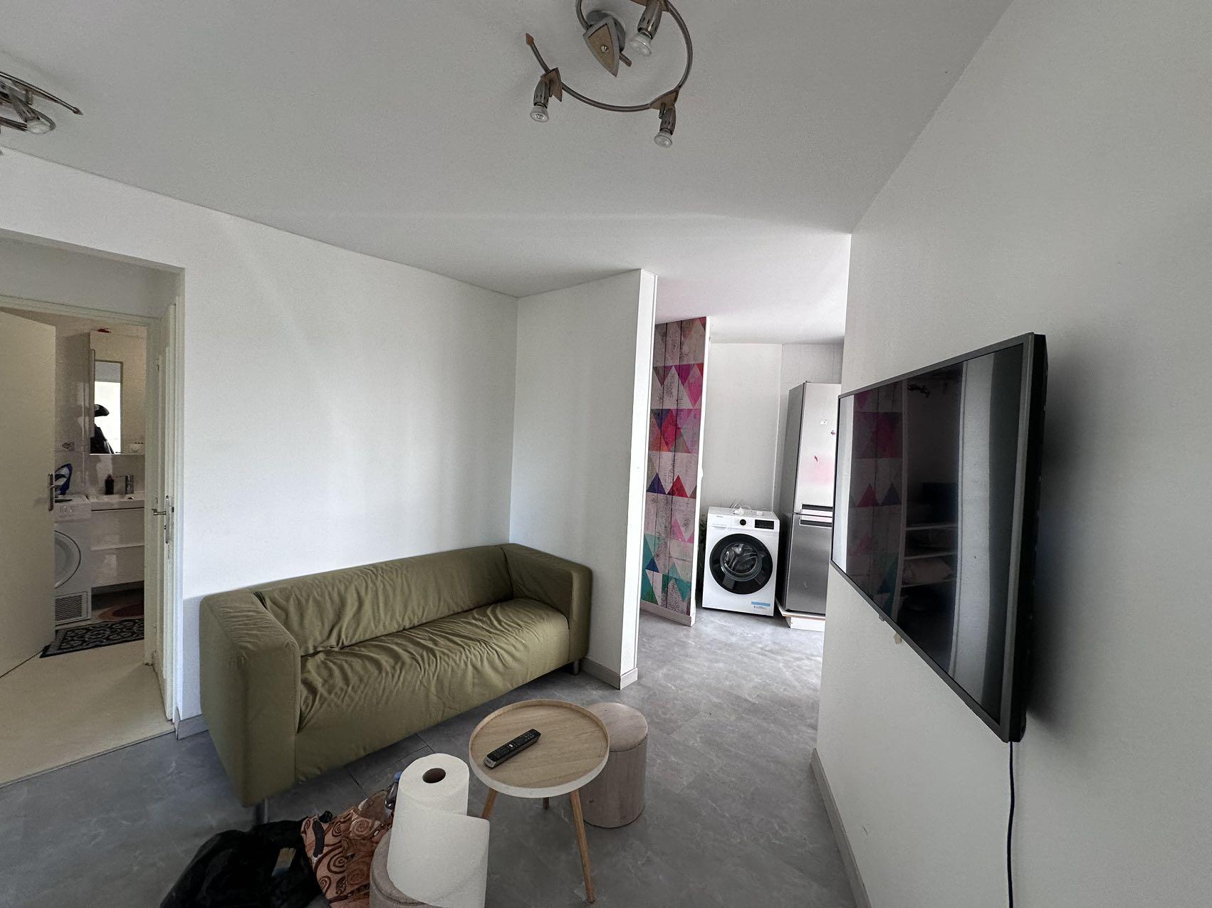 Créteil 94e·11m²·Separate room in the sharing apartment·With furniture[Paris Rental]