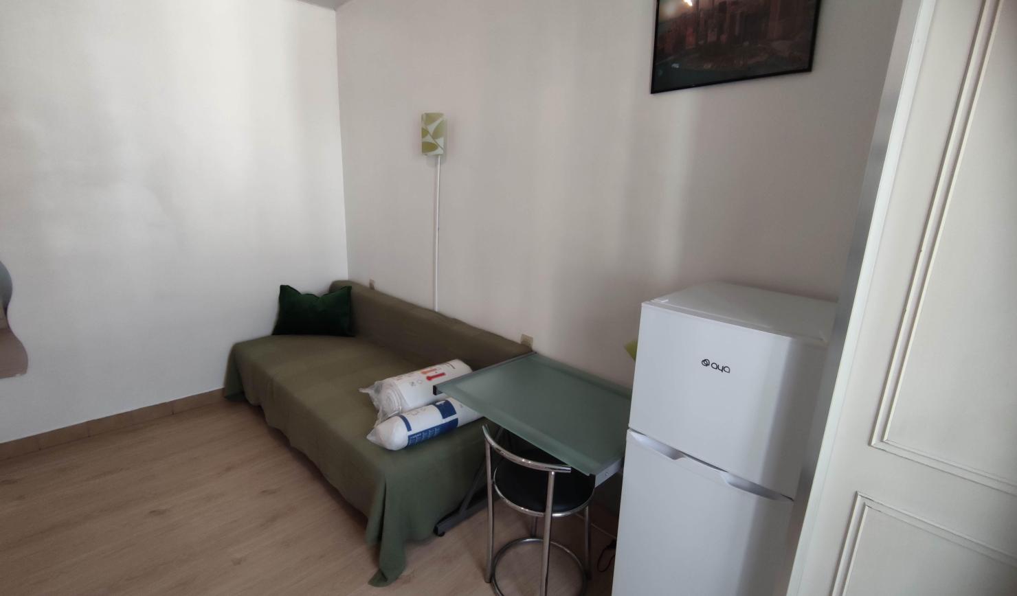 Clichy 92e·12m²·studio·With furniture[Paris Rental]