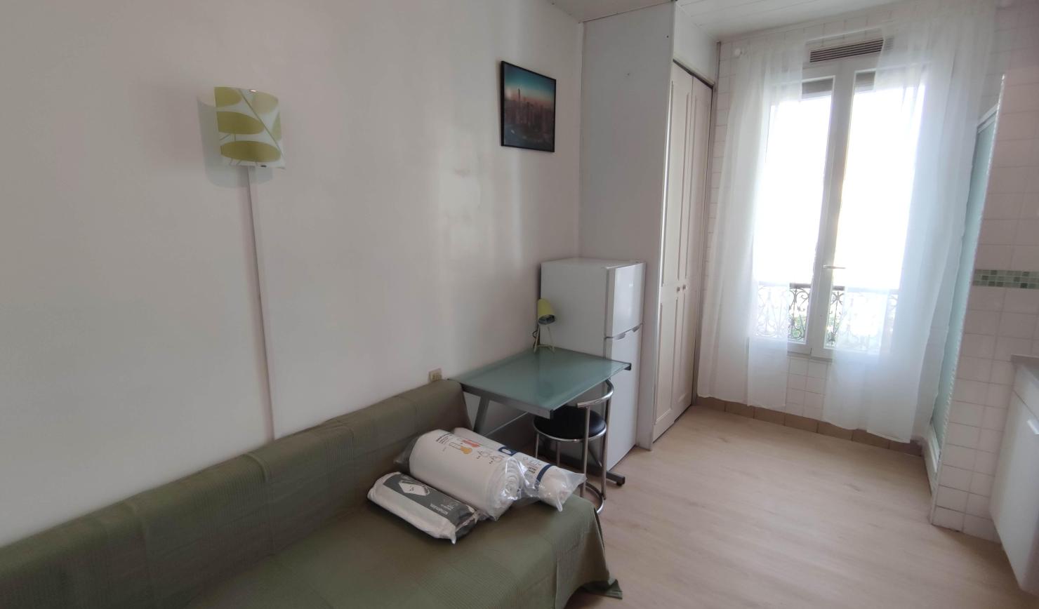 Clichy 92e·12m²·studio·With furniture[Paris Rental]