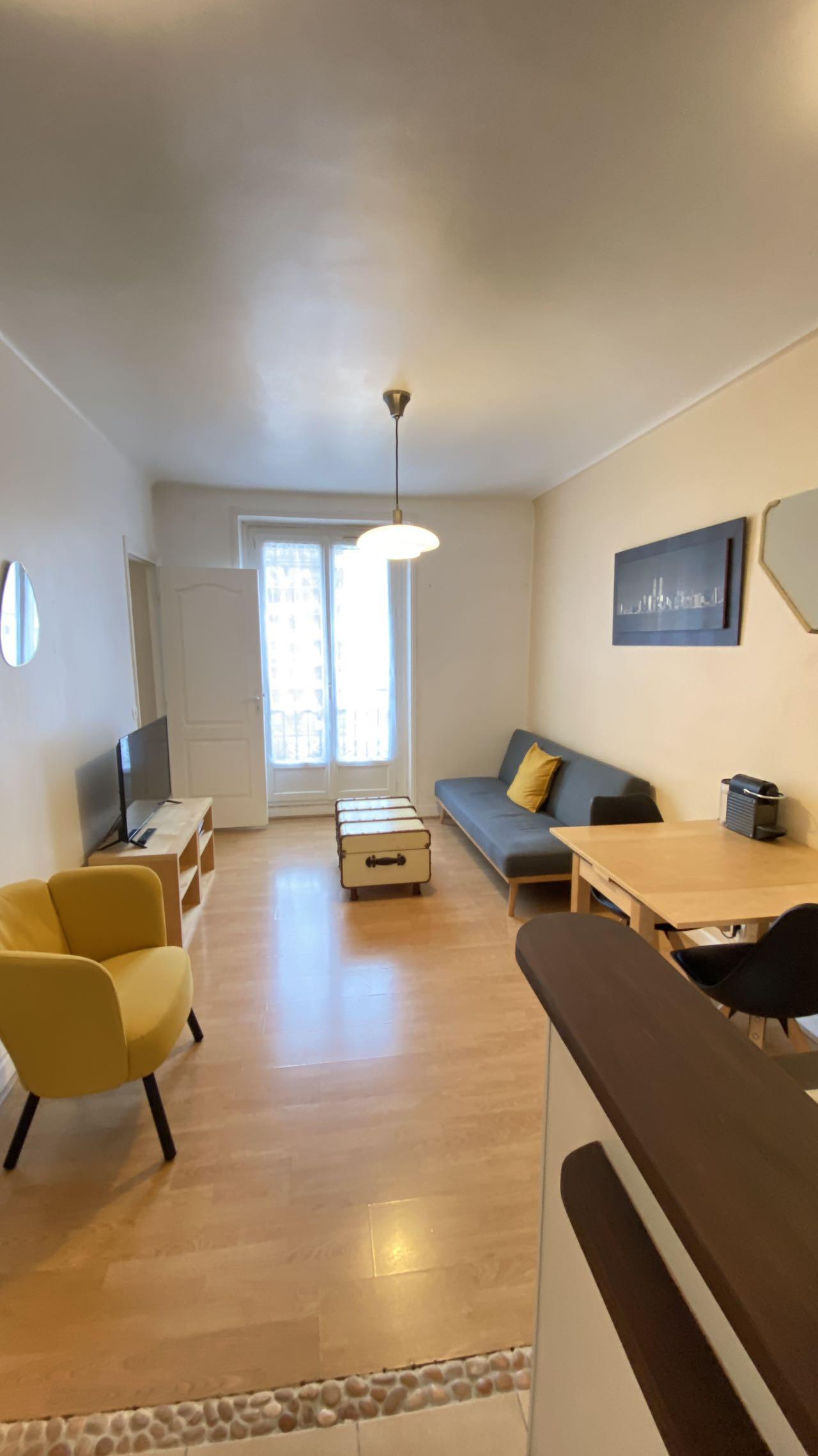 PARIS 18e·45m²·apartment·With furniture[Paris Rental]