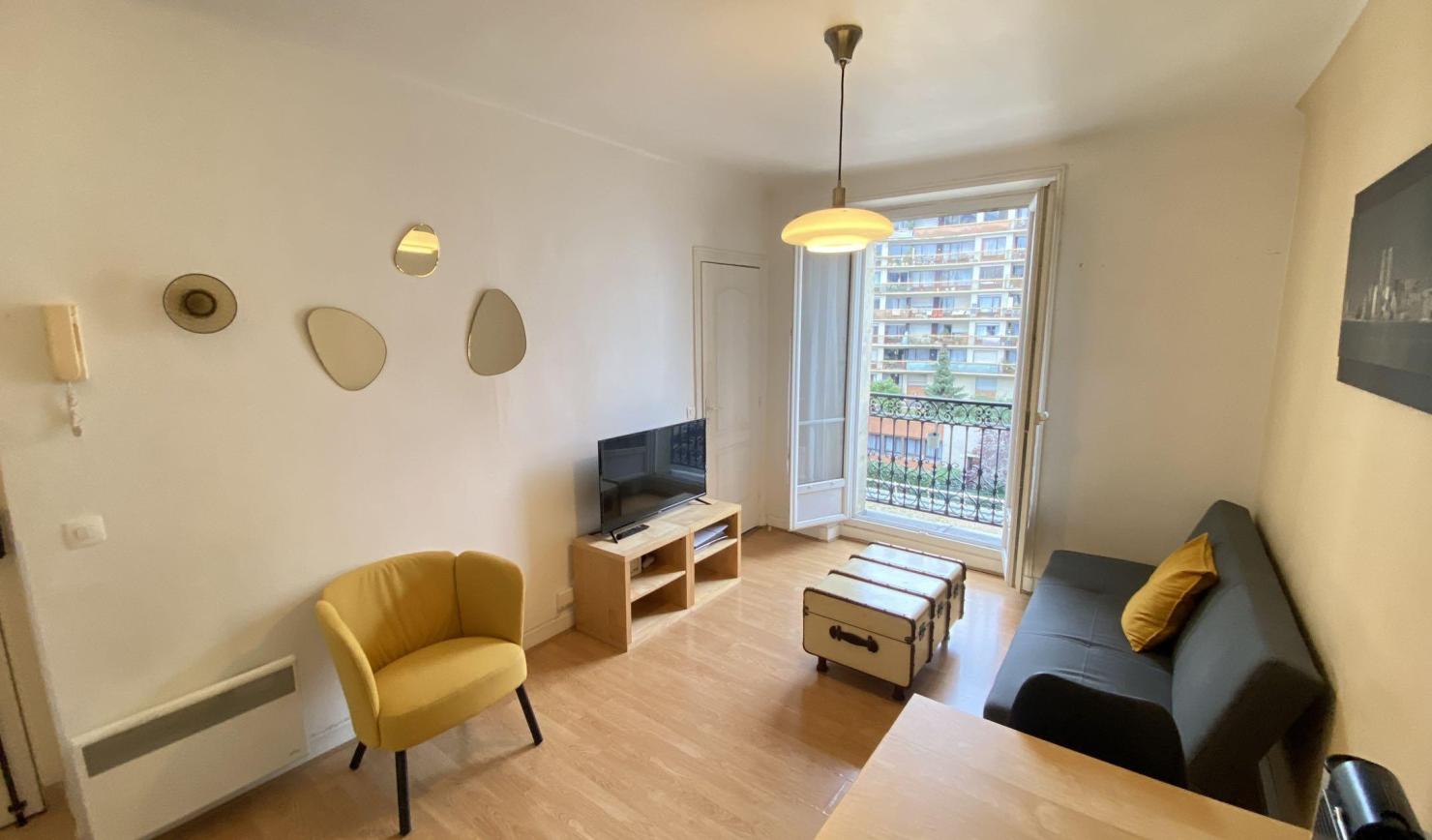 PARIS 18e·45m²·apartment·With furniture[Paris Rental]