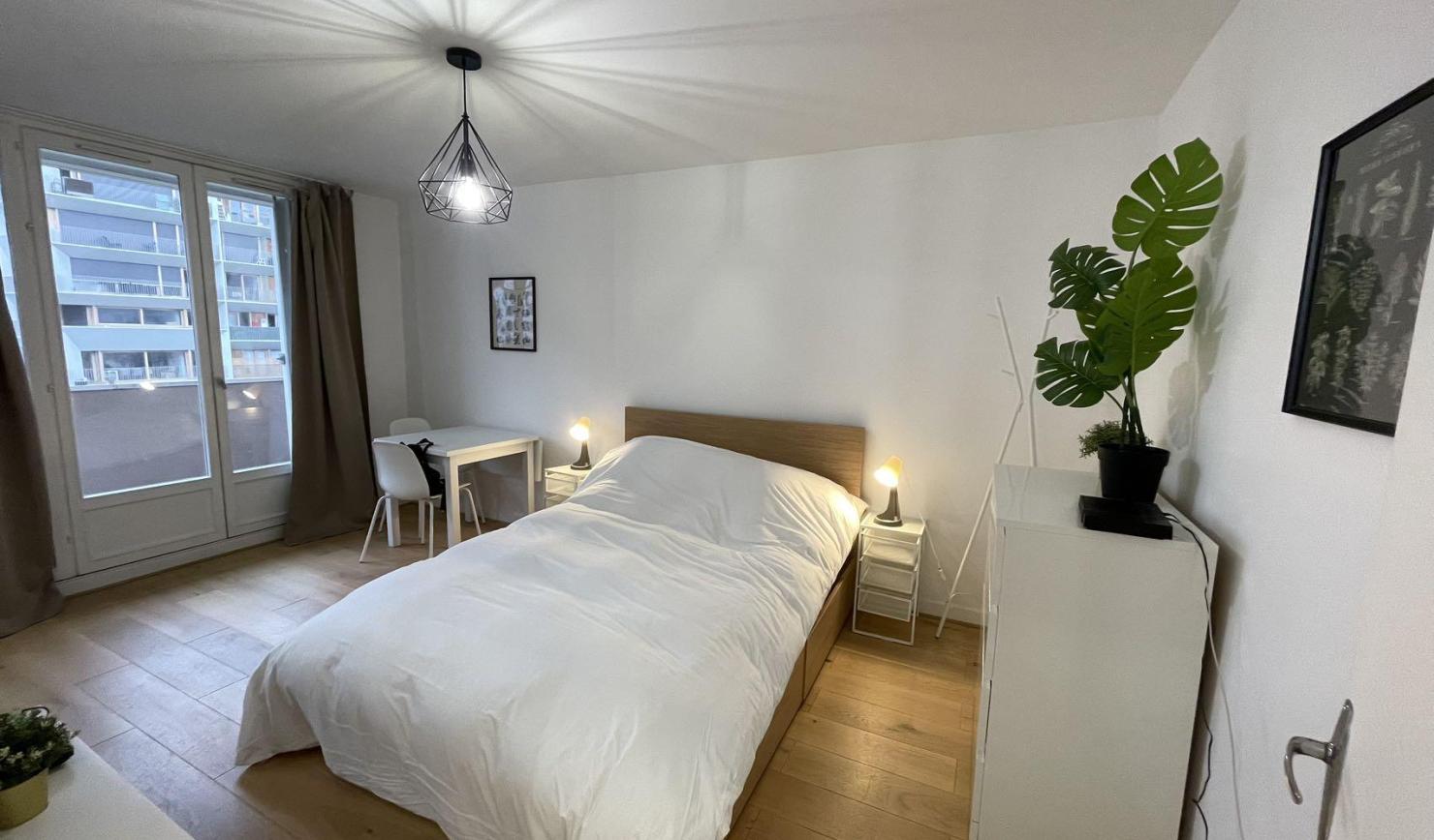 PARIS 18e·25m²·studio·With furniture[Paris Rental]