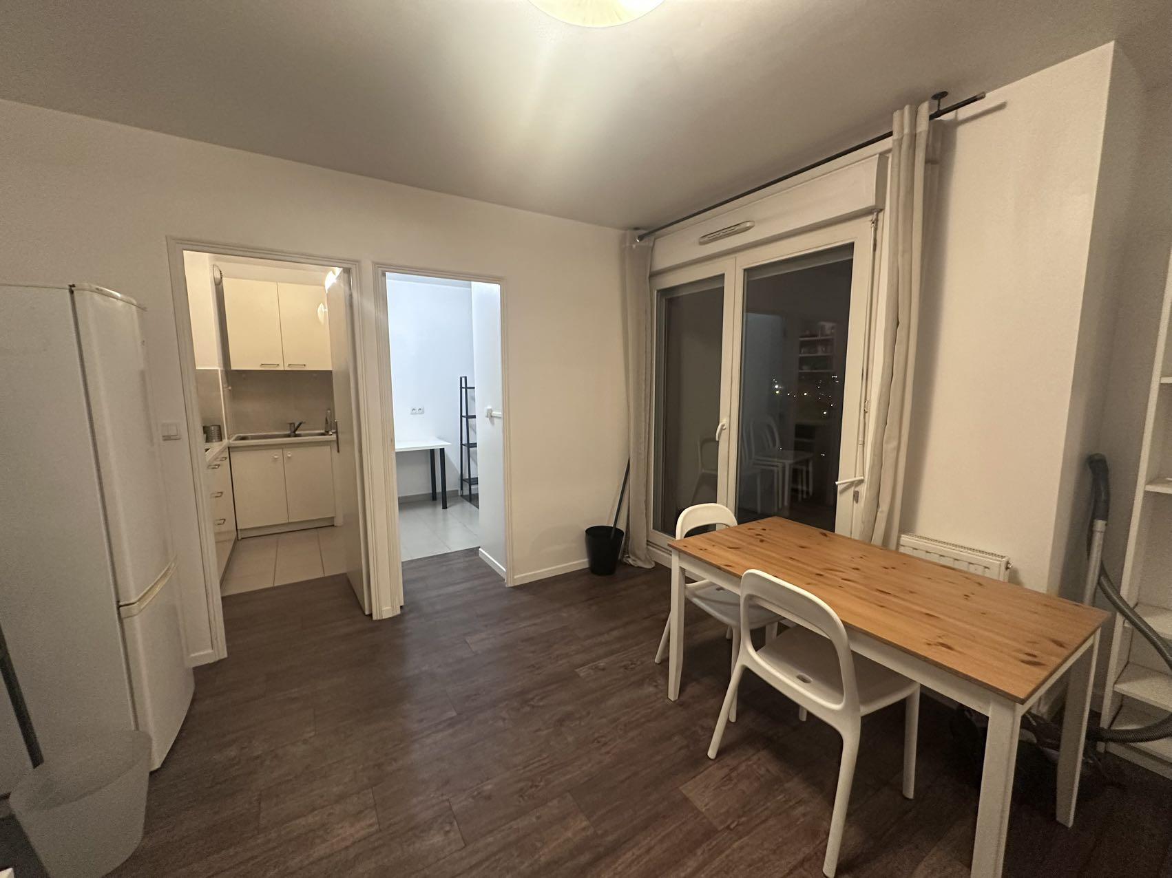 Vitry-sur-Seine 94e·80m²·Appartement·Meublé[Location à Paris France]