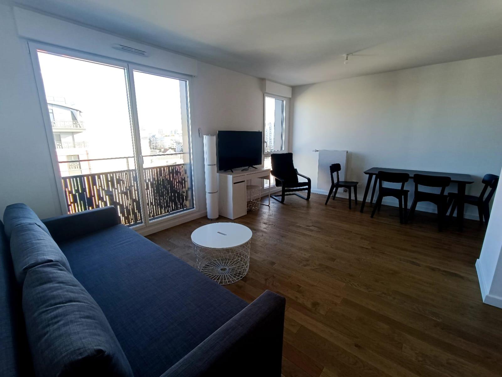 Courbevoie 92e·70m²·F3·Appartement·With furniture[Paris Rental]