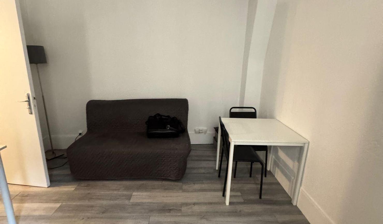 PARIS 18e·20m²·studio·With furniture[Paris Rental]