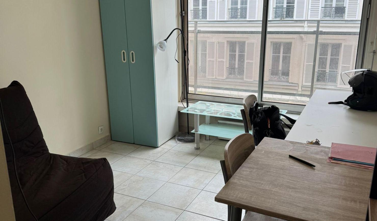 PARIS 5e·14m²·studio·With furniture[Paris Rental]