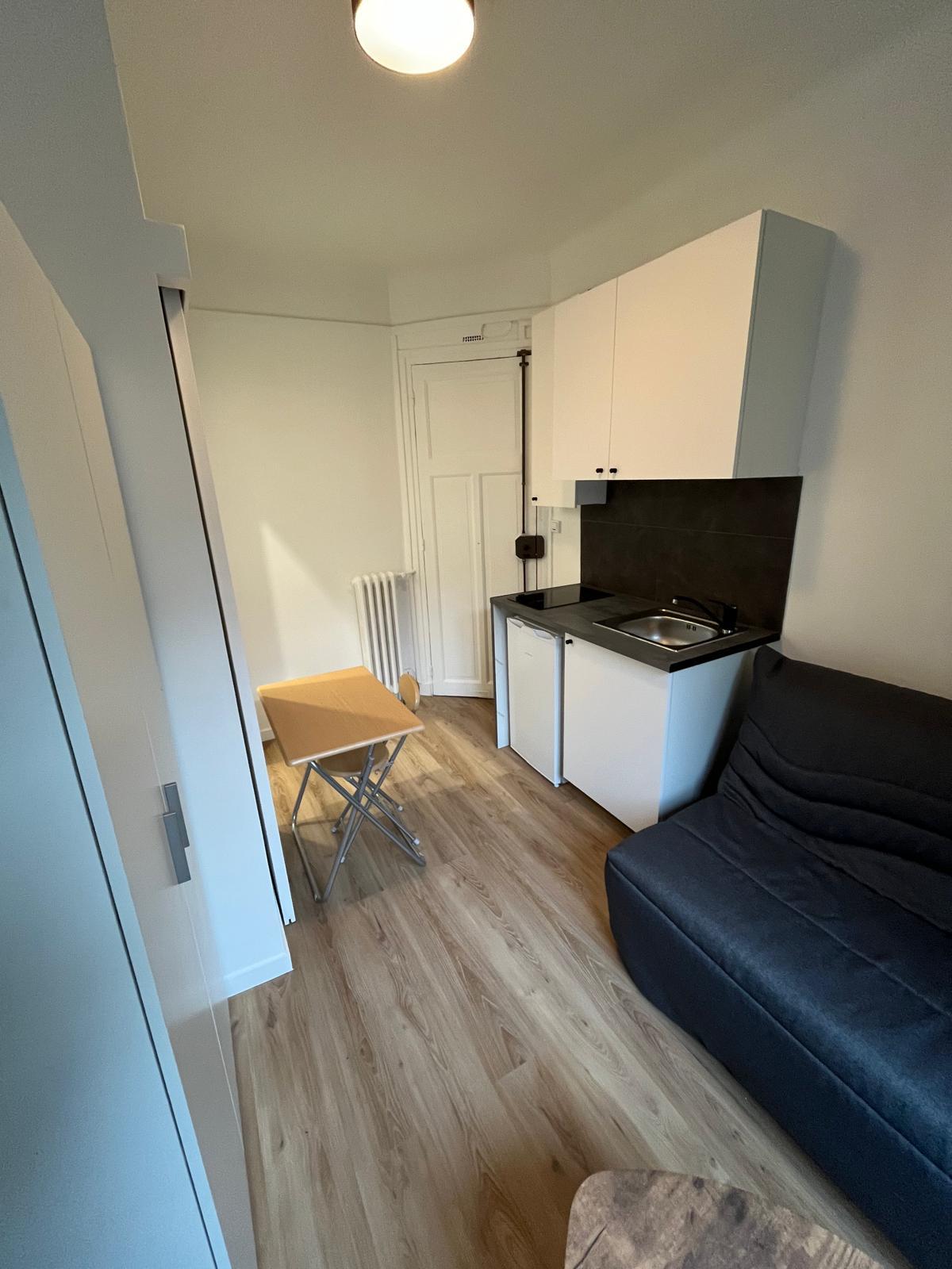 PARIS 15e·12m²·studio·With furniture[Paris Rental]