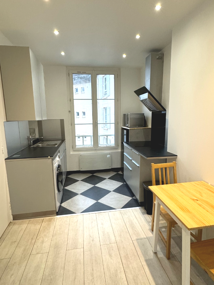 Saint-Cloud 92e·23m²·studio·With furniture[Paris Rental]