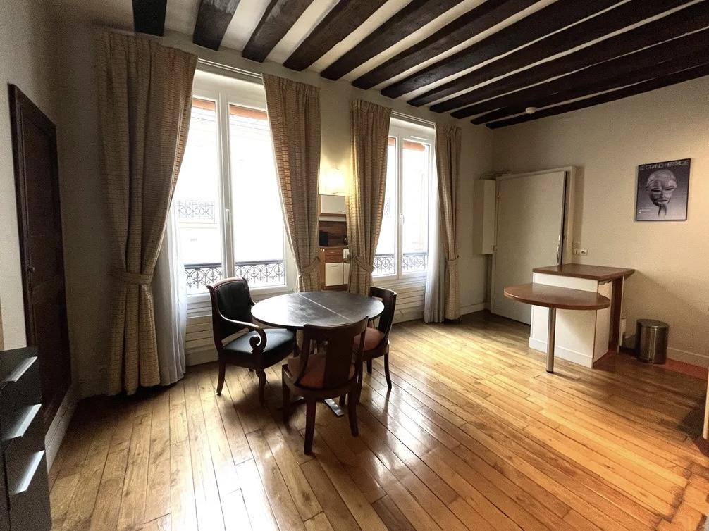 PARIS 4e·28m²·studio·With furniture·Long-term only[Paris Rental]