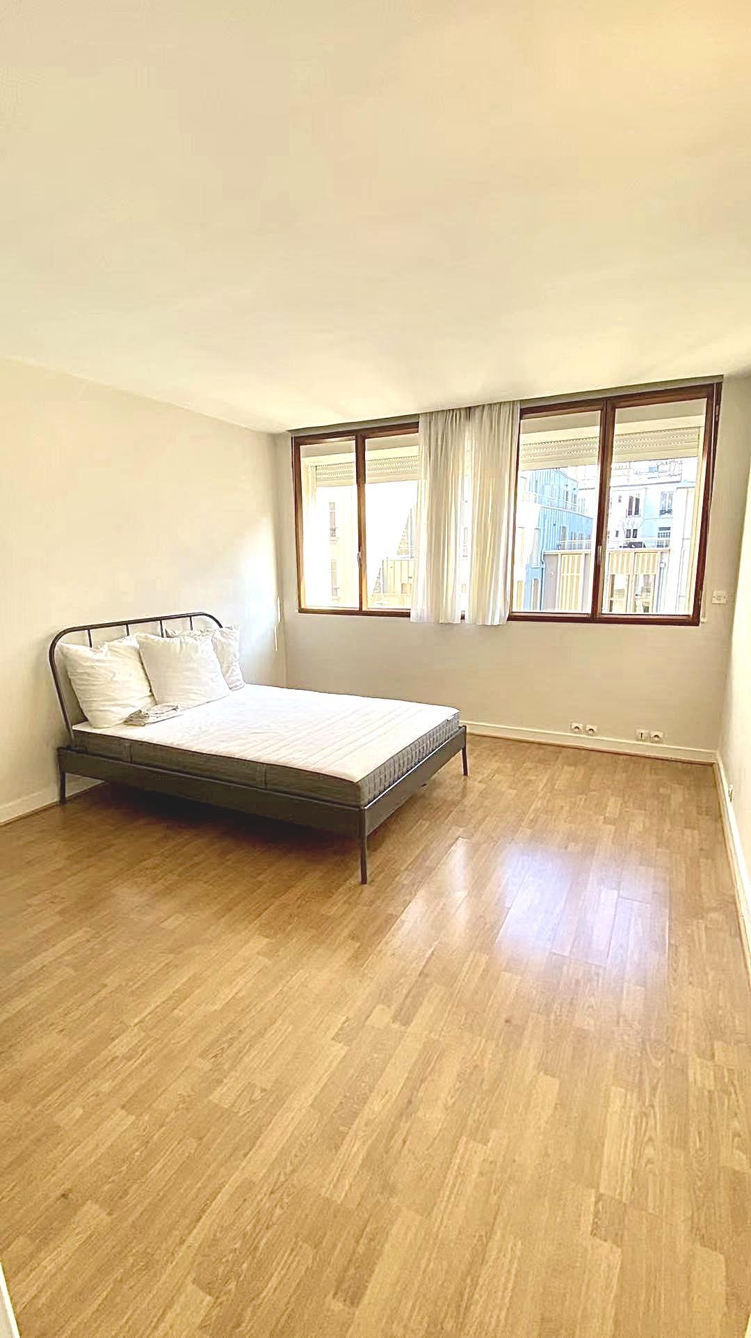 PARIS 15区·28平·studio·有家具·仅长租[法国巴黎租房]
