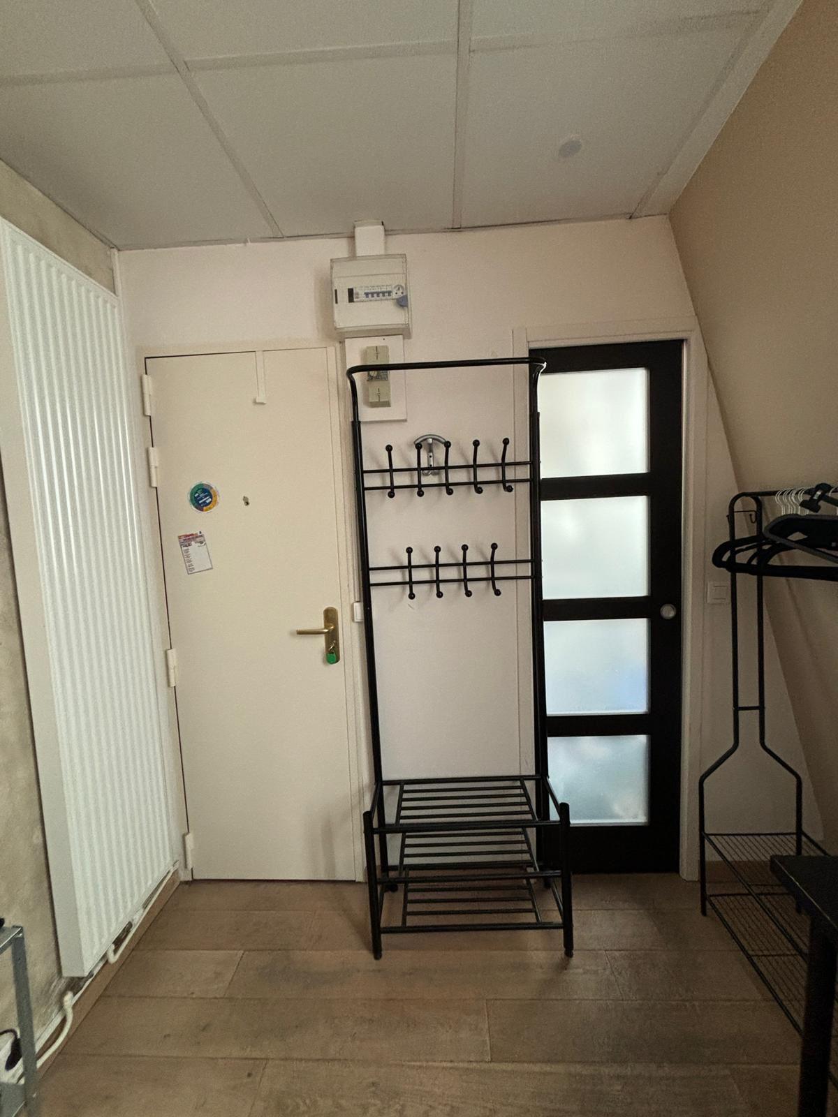 PARIS 2e·11m²·studio·With furniture[Paris Rental]