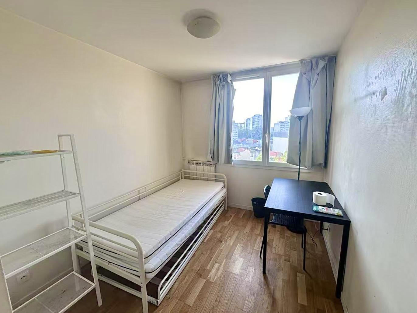 Ivry-sur-Seine 94e·10m²·Une chambre （Colocation）·Meublé[Location à Paris France]