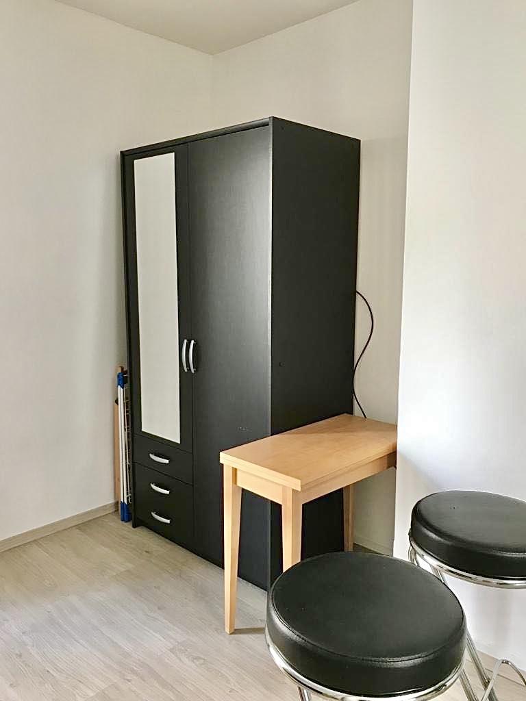 PARIS 18지역·18m²·studio·가구·장기만 가능[프랑스 파리 아파트 임대]