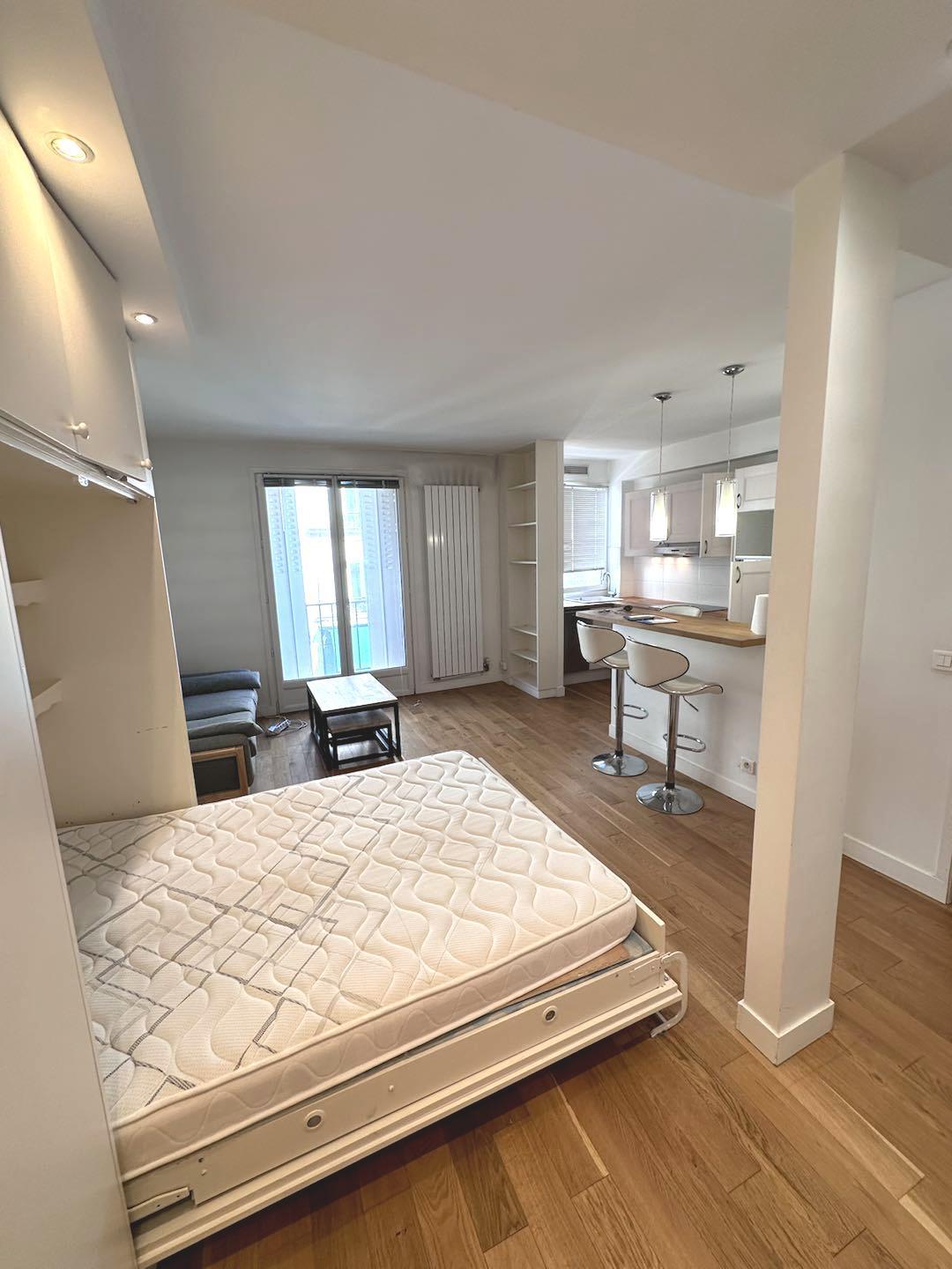 PARIS 10e·28.37m²·studio·With furniture[Paris Rental]